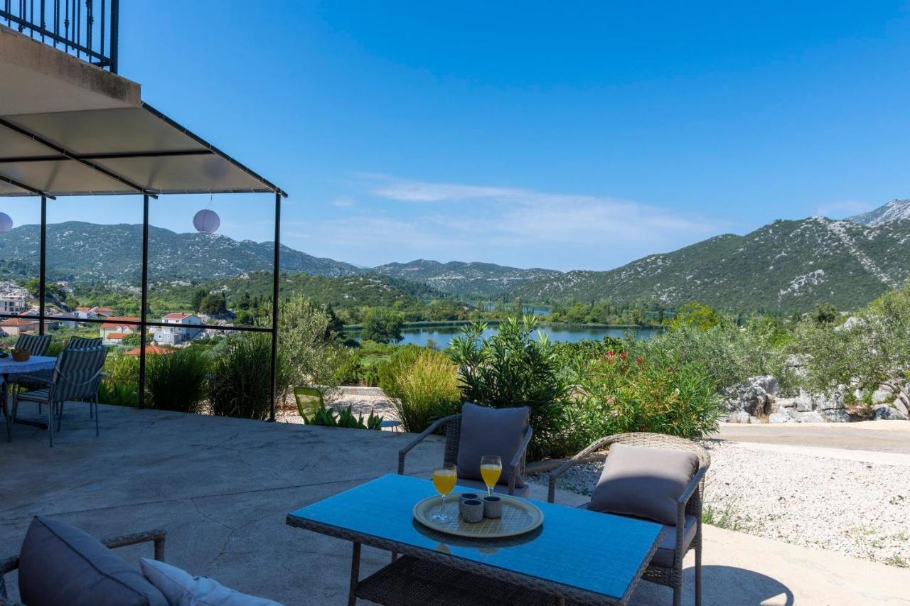 Apartman Ella Peracko Blato Esterno foto
