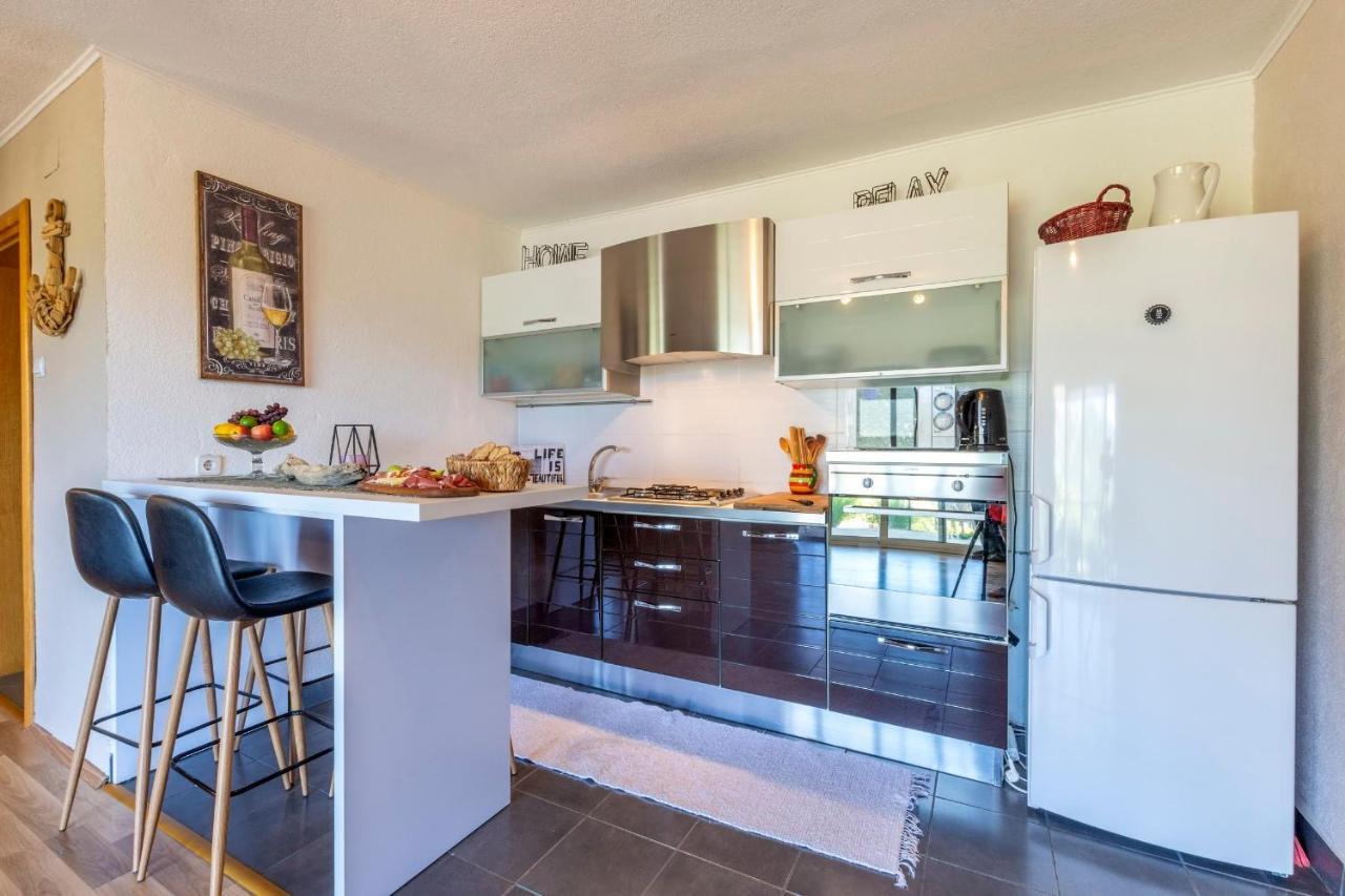 Apartman Ella Peracko Blato Esterno foto
